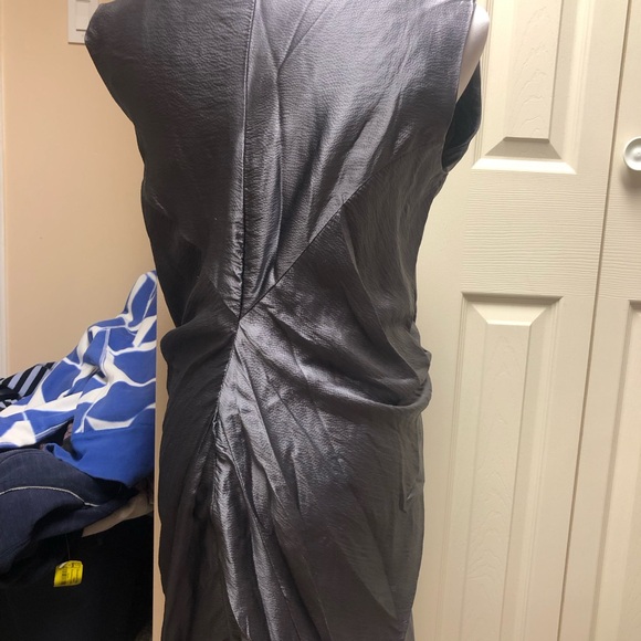 Size small Olga de Polga silver dress with front draping effect and back zipper - Picture 3 of 3